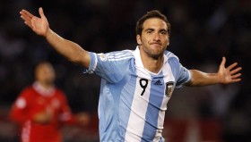 太阳城娱乐-梅西赛事新规引爆争议，IG成舆论风暴中心